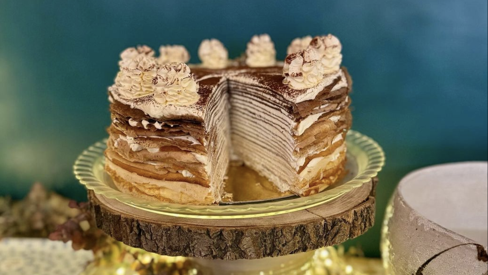 Lire la suite à propos de l’article Gâteau de crêpes à la noisette et au thé noir “Noix de coco” de Compagnie&Co.​